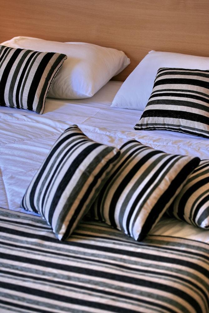 All Senses Ocean Blue Sea Side Resort (Adults Only) Petaloudes المظهر الخارجي الصورة